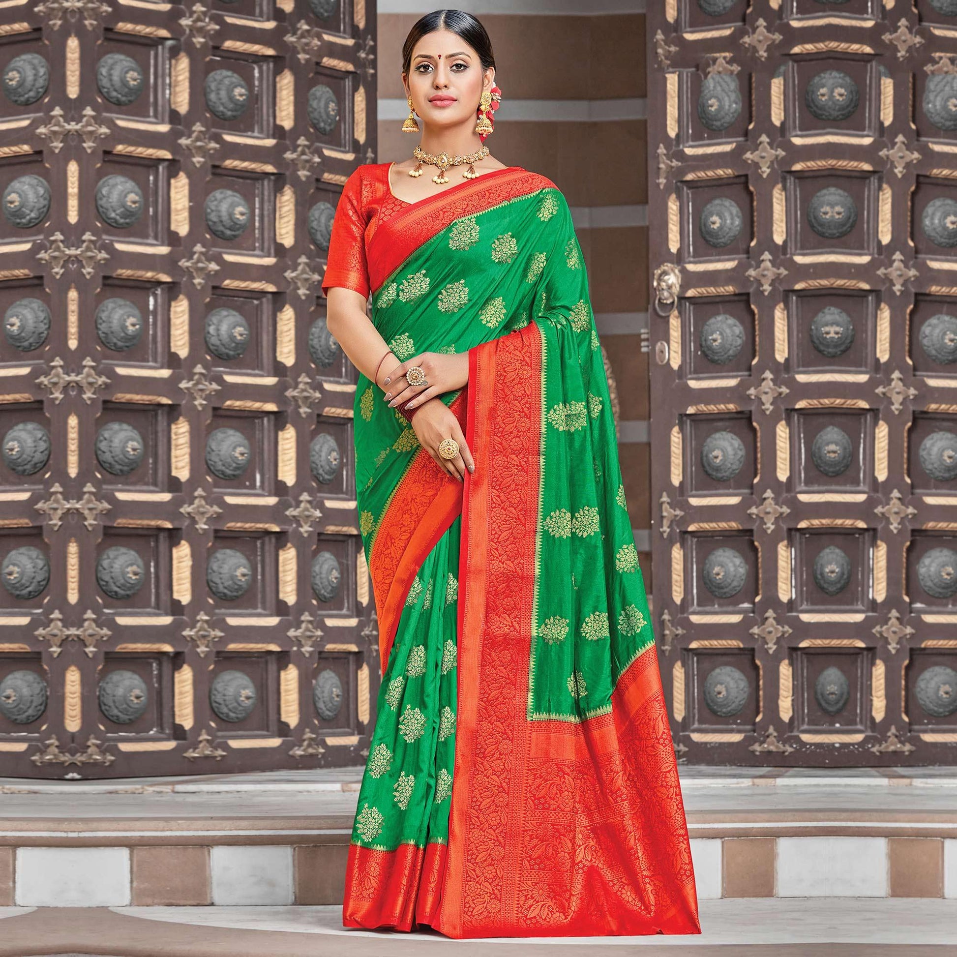 green-festive-wear-woven-silk-saree-108350