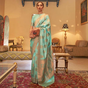 green-festive-wear-woven-silk-saree-135220
