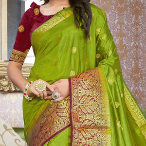 green-festive-wear-woven-silk-saree-108125