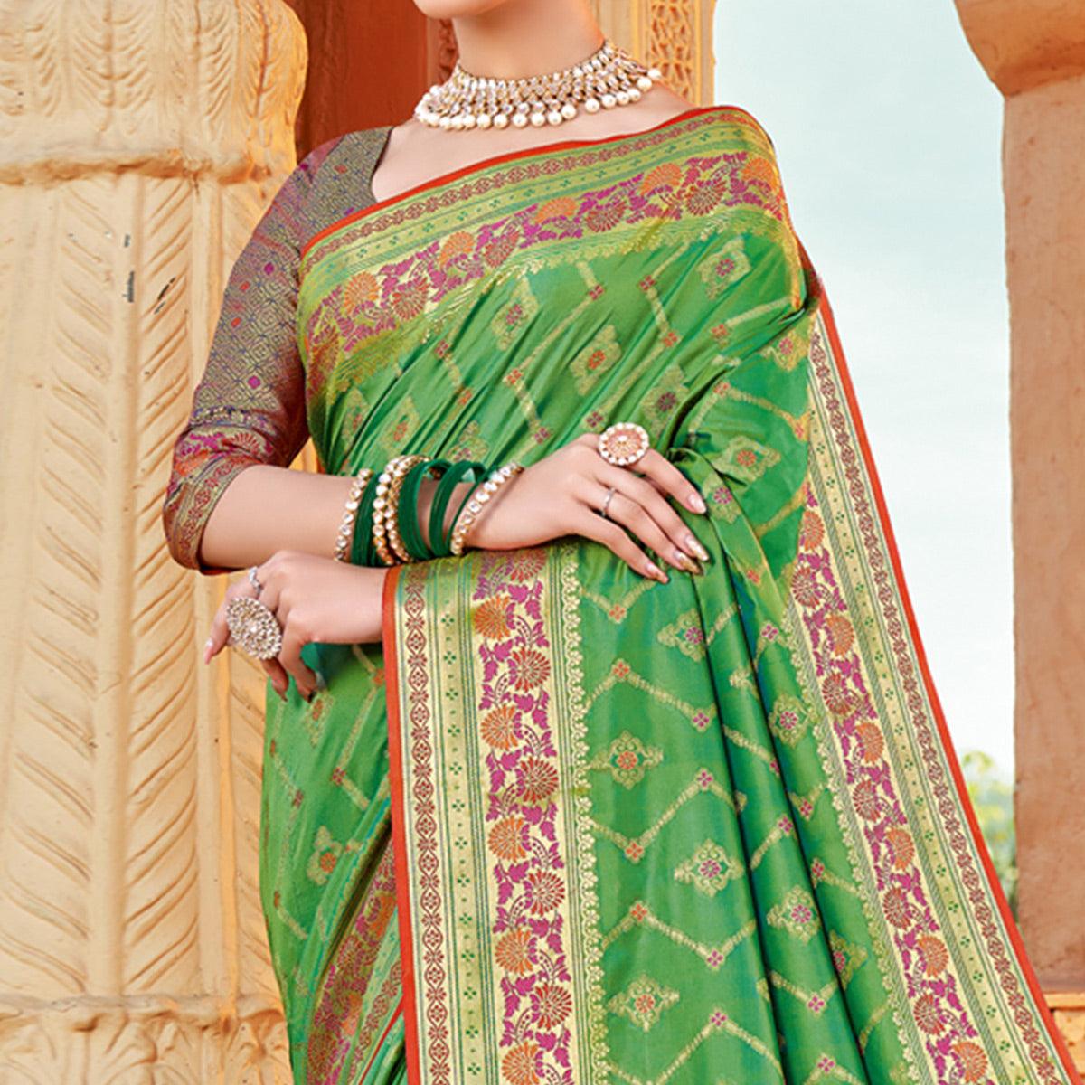 green-festive-wear-woven-silk-saree-139528