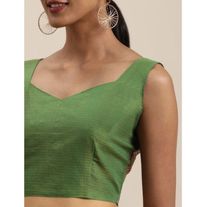 green-festive-wear-woven-silk-saree-with-jacquard-border-109205