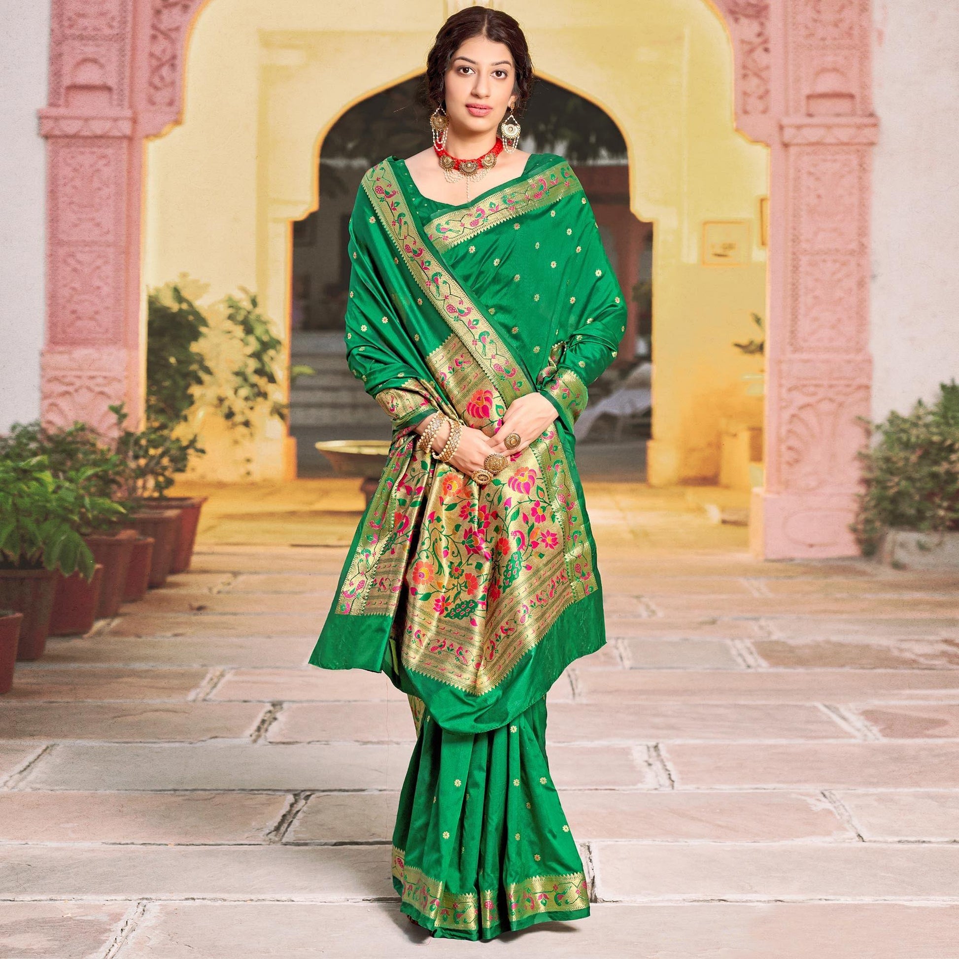 green-festive-wear-woven-soft-banarasi-silk-saree-129039