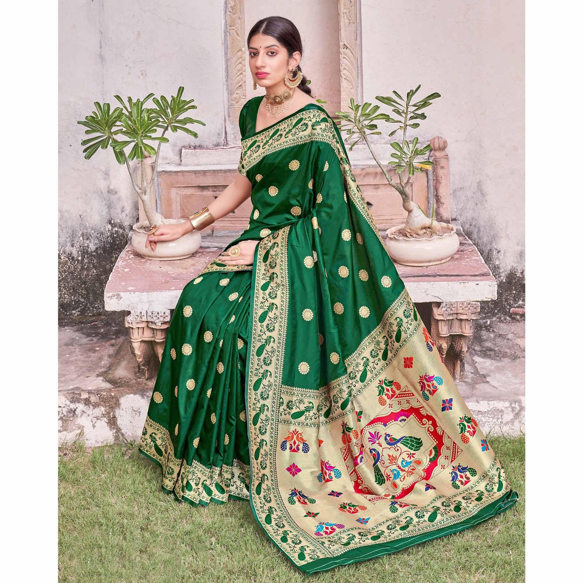 green-festive-wear-woven-soft-banarasi-silk-saree-129783