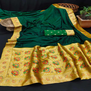 green-festive-wear-zari-woven-with-jacquard-lace-pallu-sana-silk-saree-130509