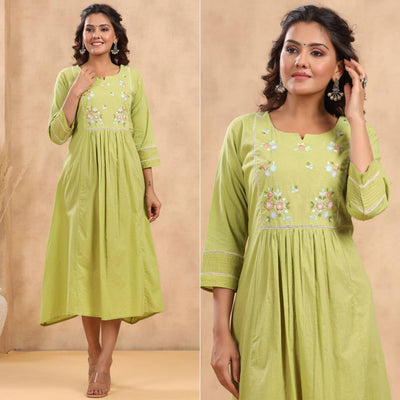 green-casual-wear-embroidered-pure-cotton-dress-141968