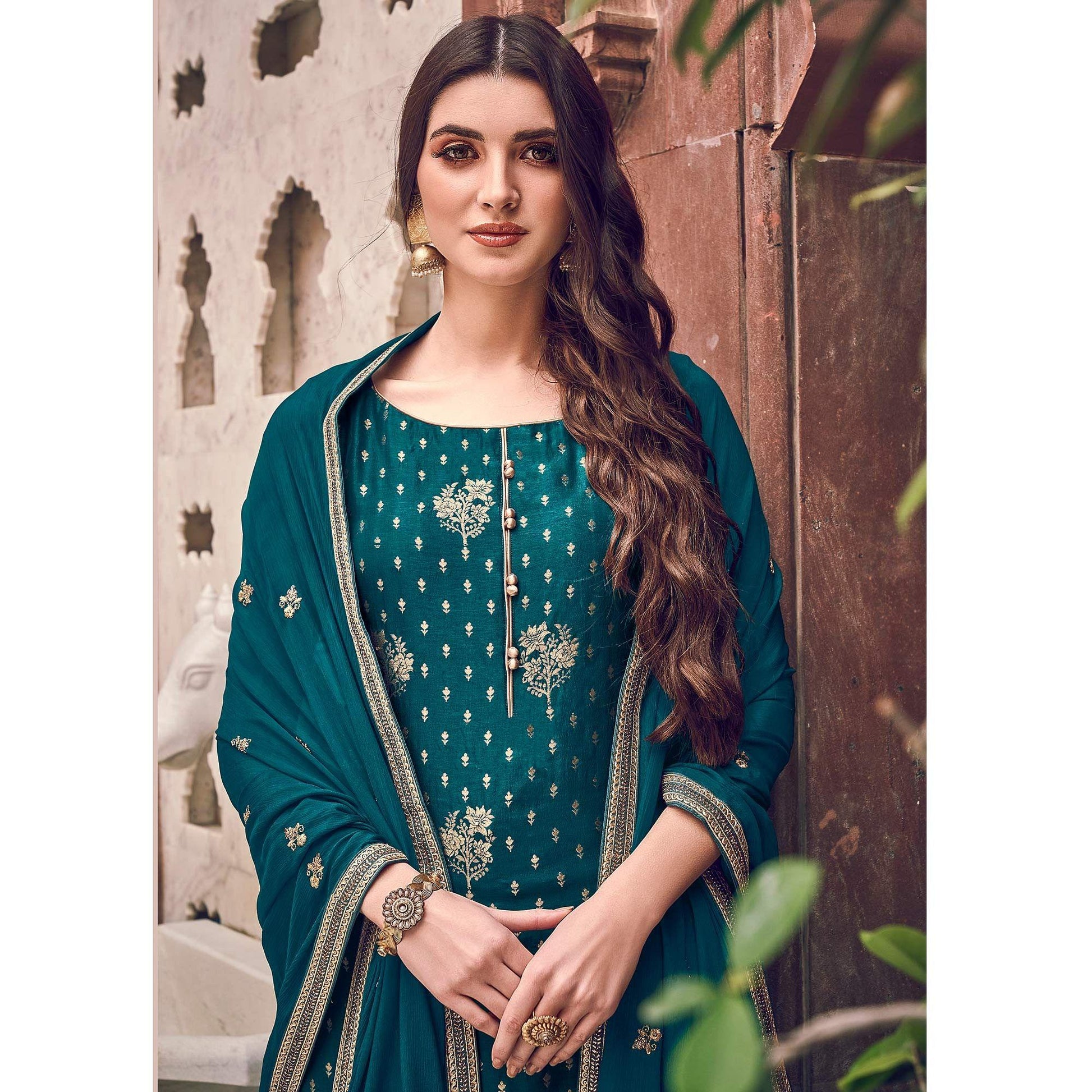 green-floral-embroidered-pure-dola-jacquard-partywear-suit-123072
