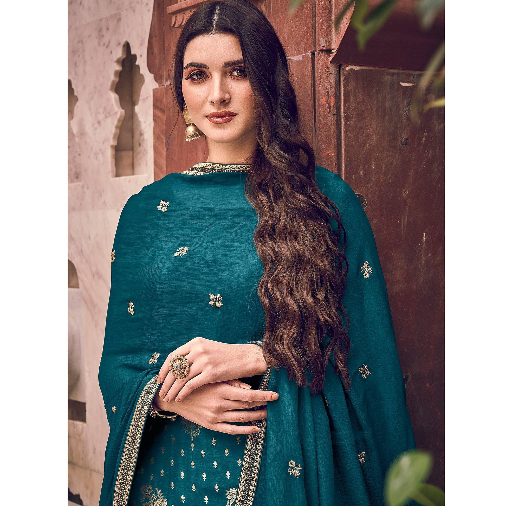 green-floral-embroidered-pure-dola-jacquard-partywear-suit-123072