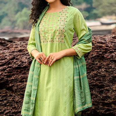 green-floral-embroidered-with-stripe-printed-cotton-kurti-pant-set