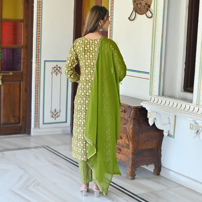 green-floral-foil-printed-chanderi-kurti-pant-set-with-dupatta