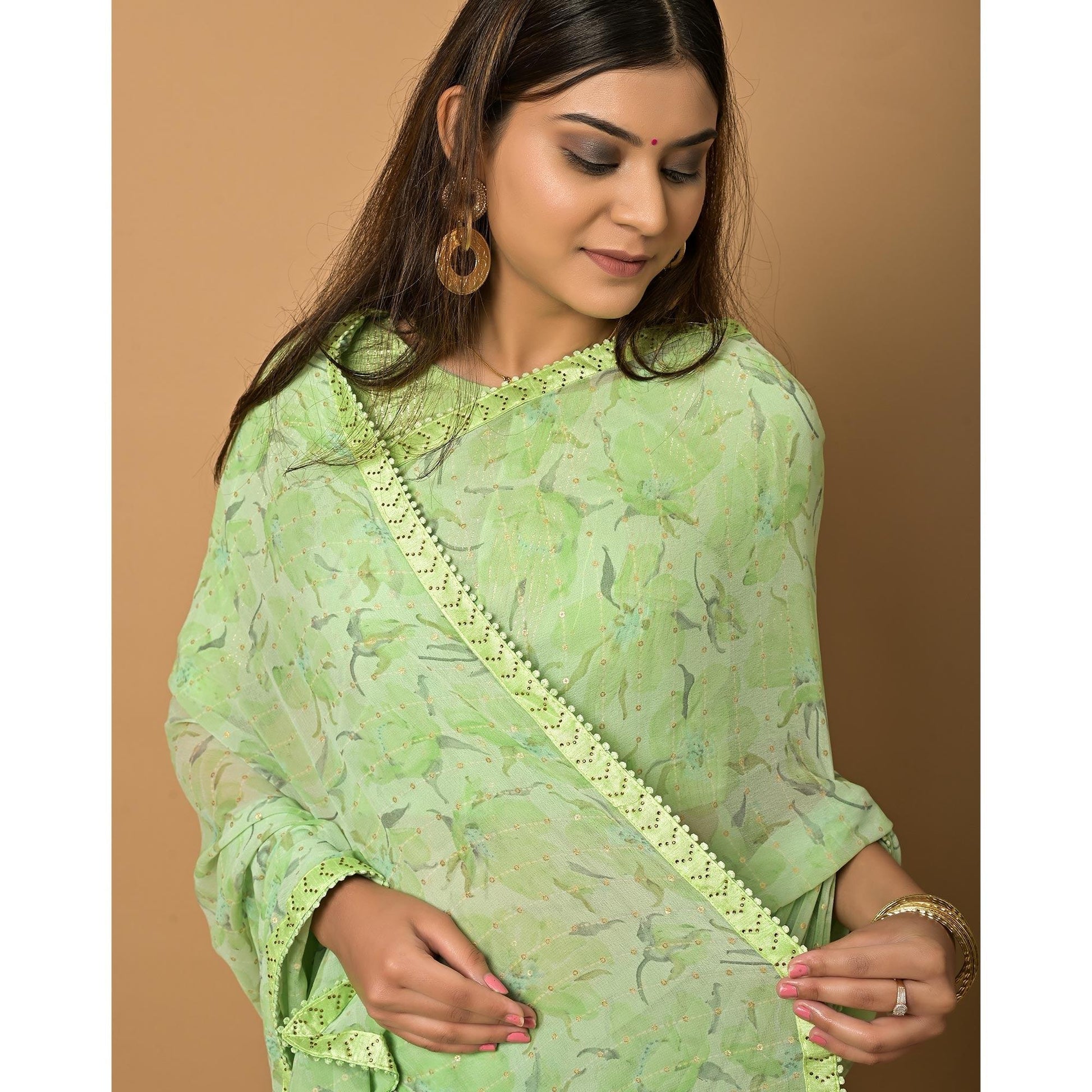 green-floral-printed-georgette-saree-145573