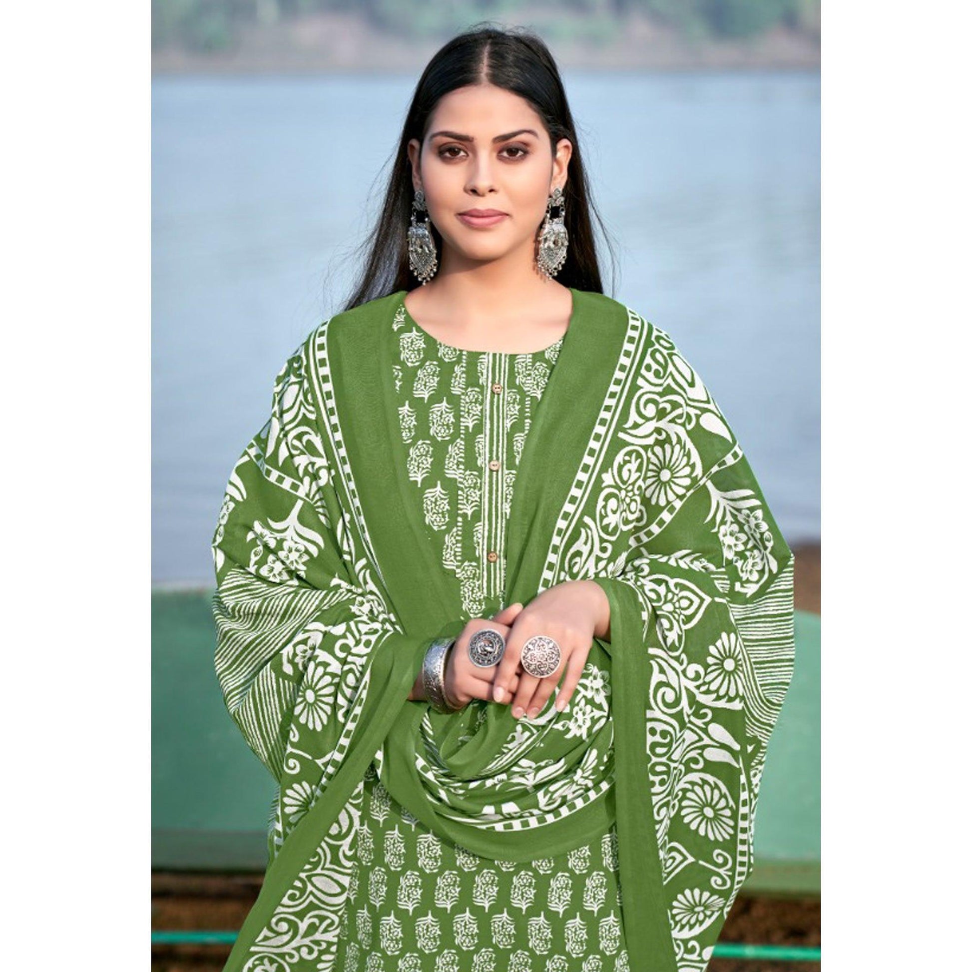 green-floral-printed-pure-cotton-kurti-pant-set-144743