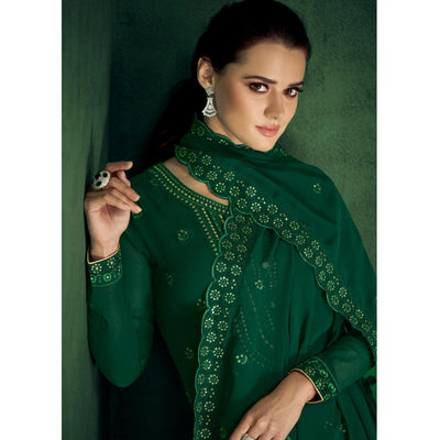 green-floral-sequence-embroidered-georgette-partywear-suit-135240
