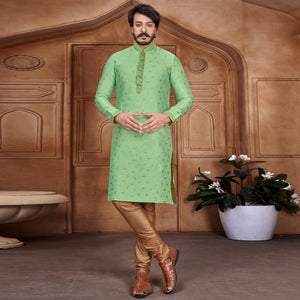 green-partywear-jacquard-floral-printed-embroidered-pure-jacquard-silk-kurta-pyjama-set-109584