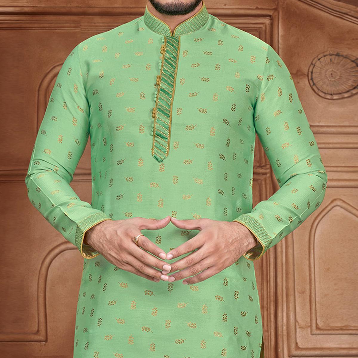green-partywear-jacquard-floral-printed-embroidered-pure-jacquard-silk-kurta-pyjama-set-109584