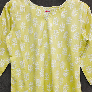 green-foil-printed-rayon-top-144421