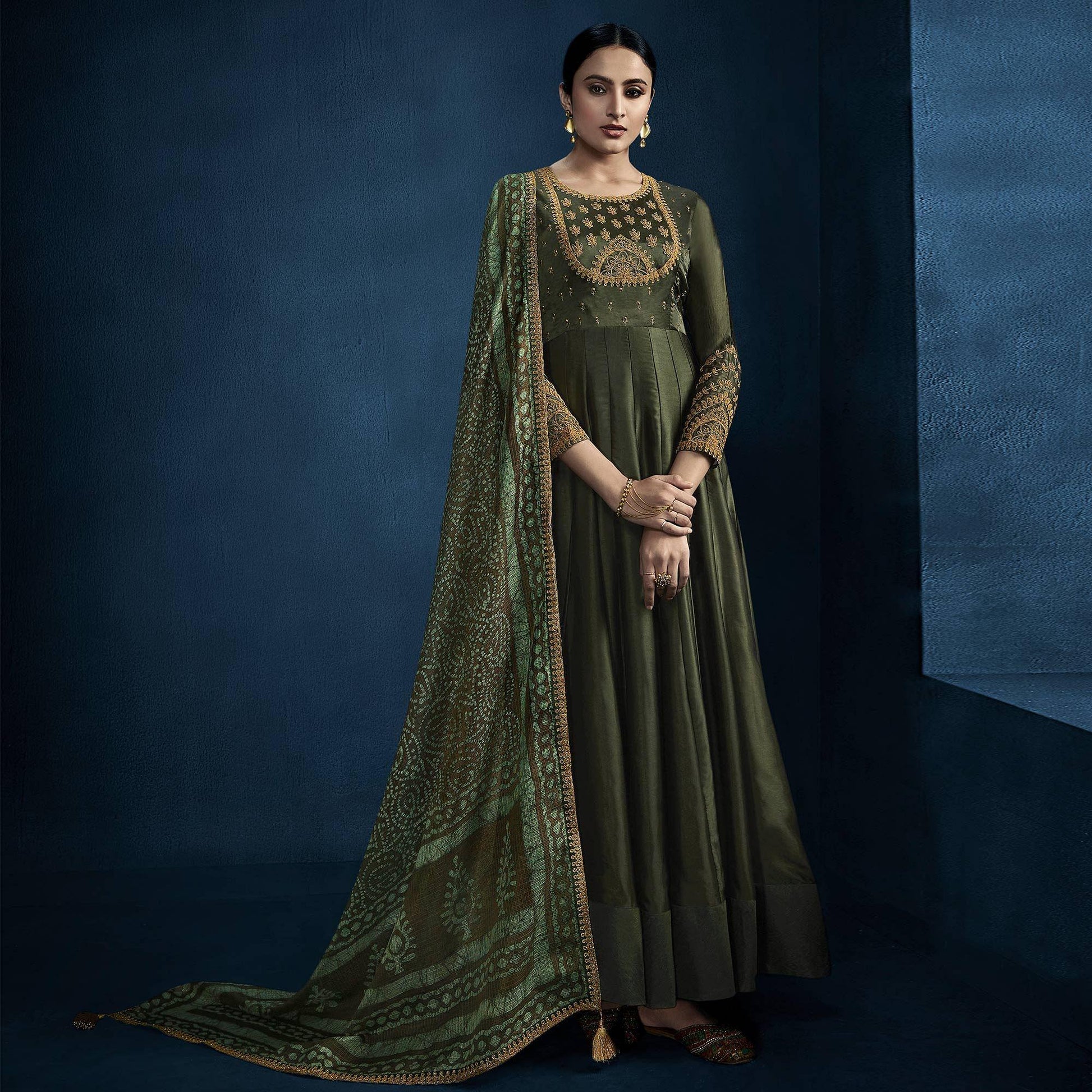 green-partywear-heavy-work-silky-satin-georgette-suit-113236