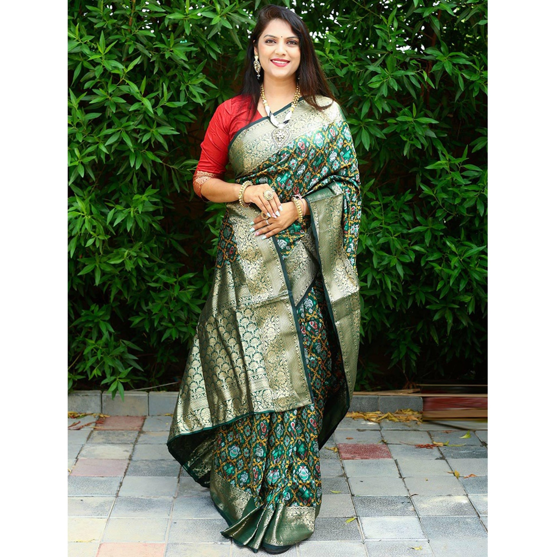 green-ikkat-printed-art-silk-saree