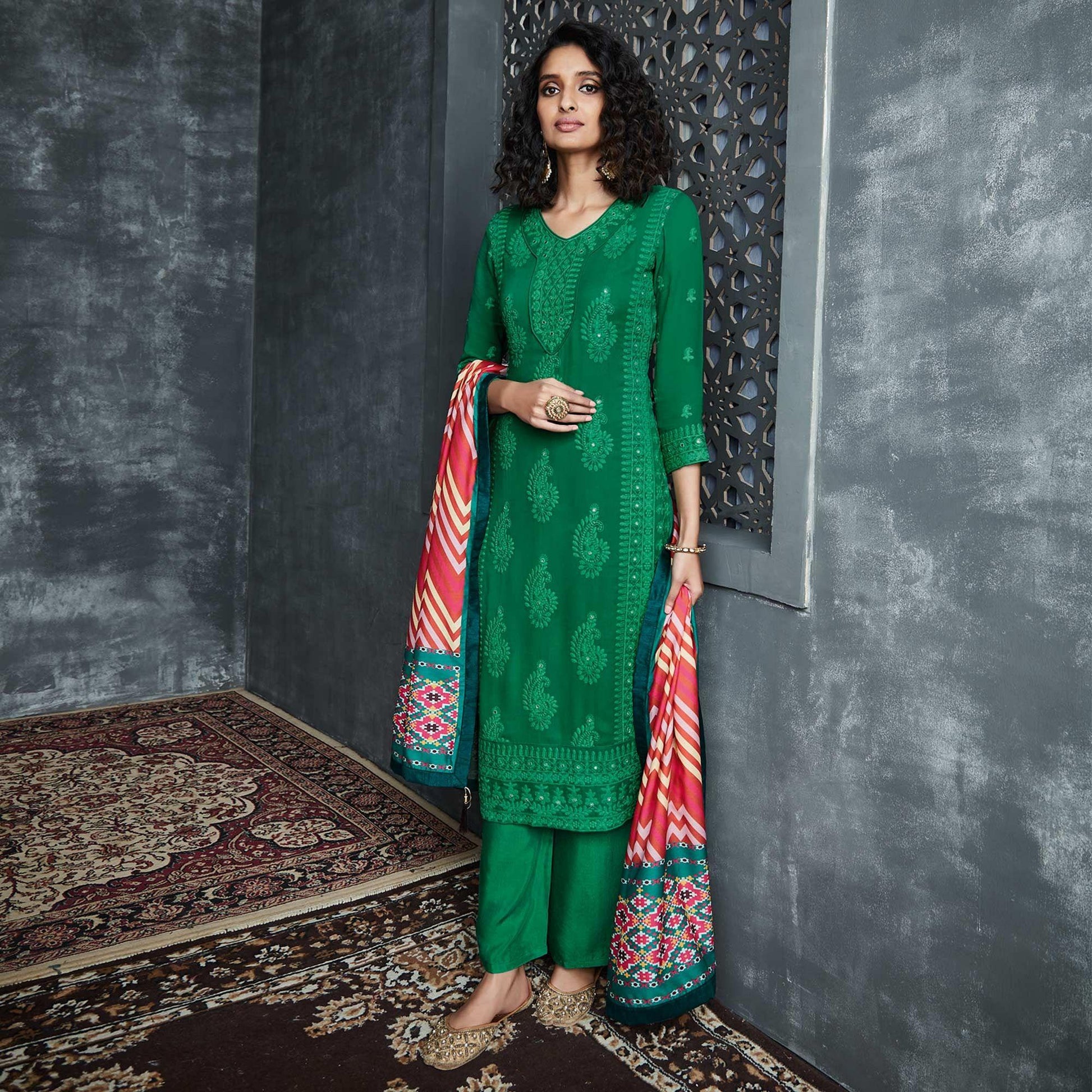 green-lakhnavi-embroidery-georgette-partywear-palazzo-suit-135270