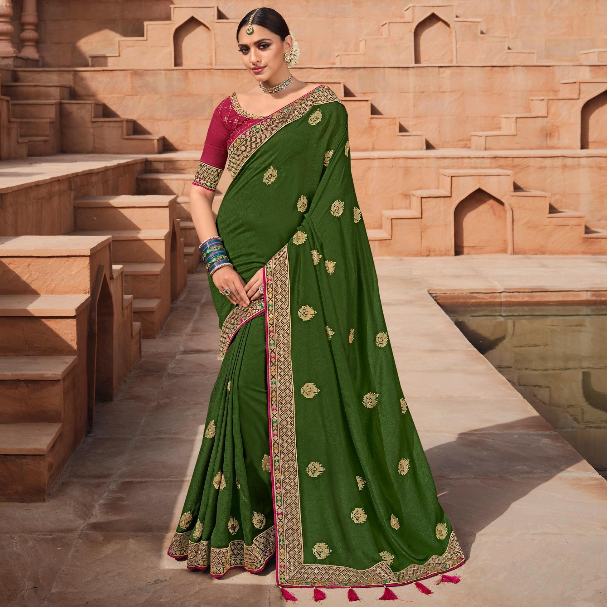 green-party-wear-embroidered-art-silk-saree-138022