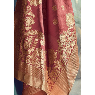 green-party-wear-embroidered-silk-kurti-pant-set-with-banarasi-jacquard-dupatta-137988