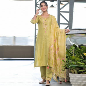 green-partywear-embroidered-with-printed-kurti-pant-set-138013
