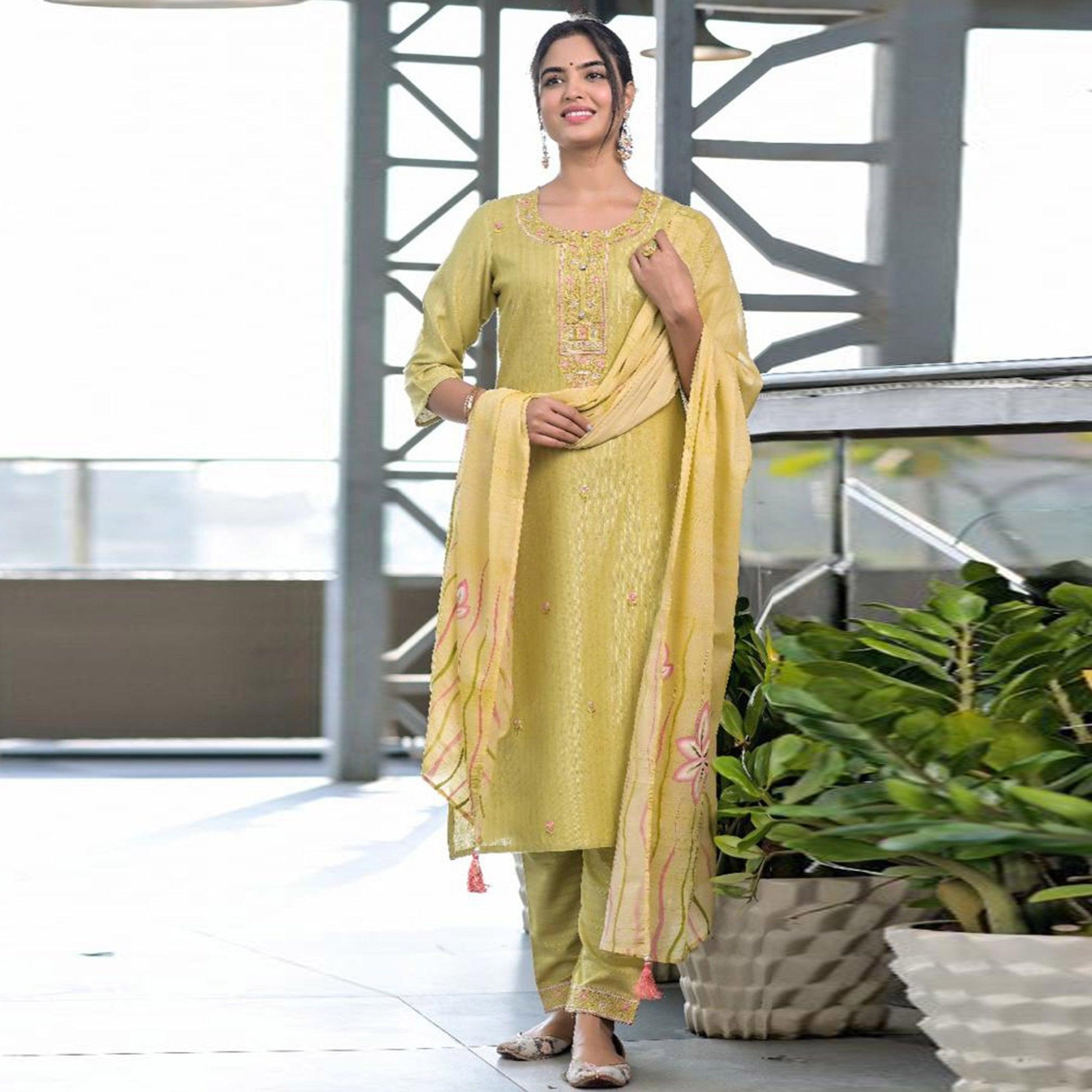 green-partywear-embroidered-with-printed-kurti-pant-set-138013