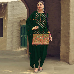 green-partywear-embroidered-with-sequence-work-heavy-faux-georgette-patiala-suit-115245