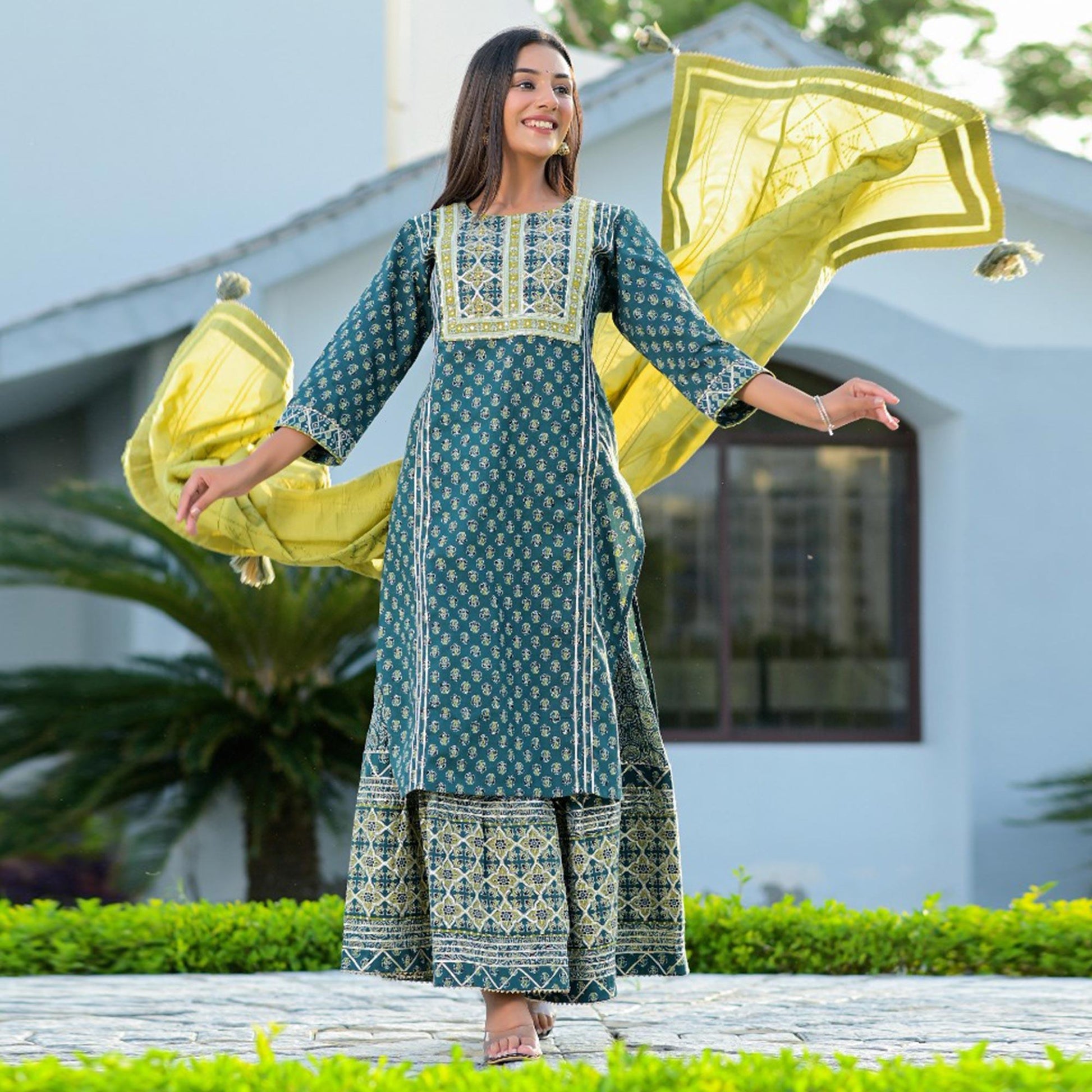 green-partywear-floral-embroidered-with-miroor-cotton-palazzo-suit-126226