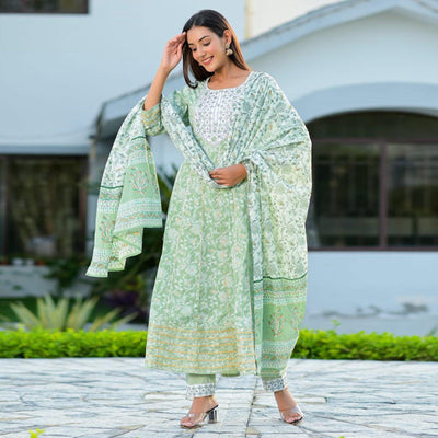 green-partywear-floral-embroidered-with-print-cotton-anarkali-suit-126231