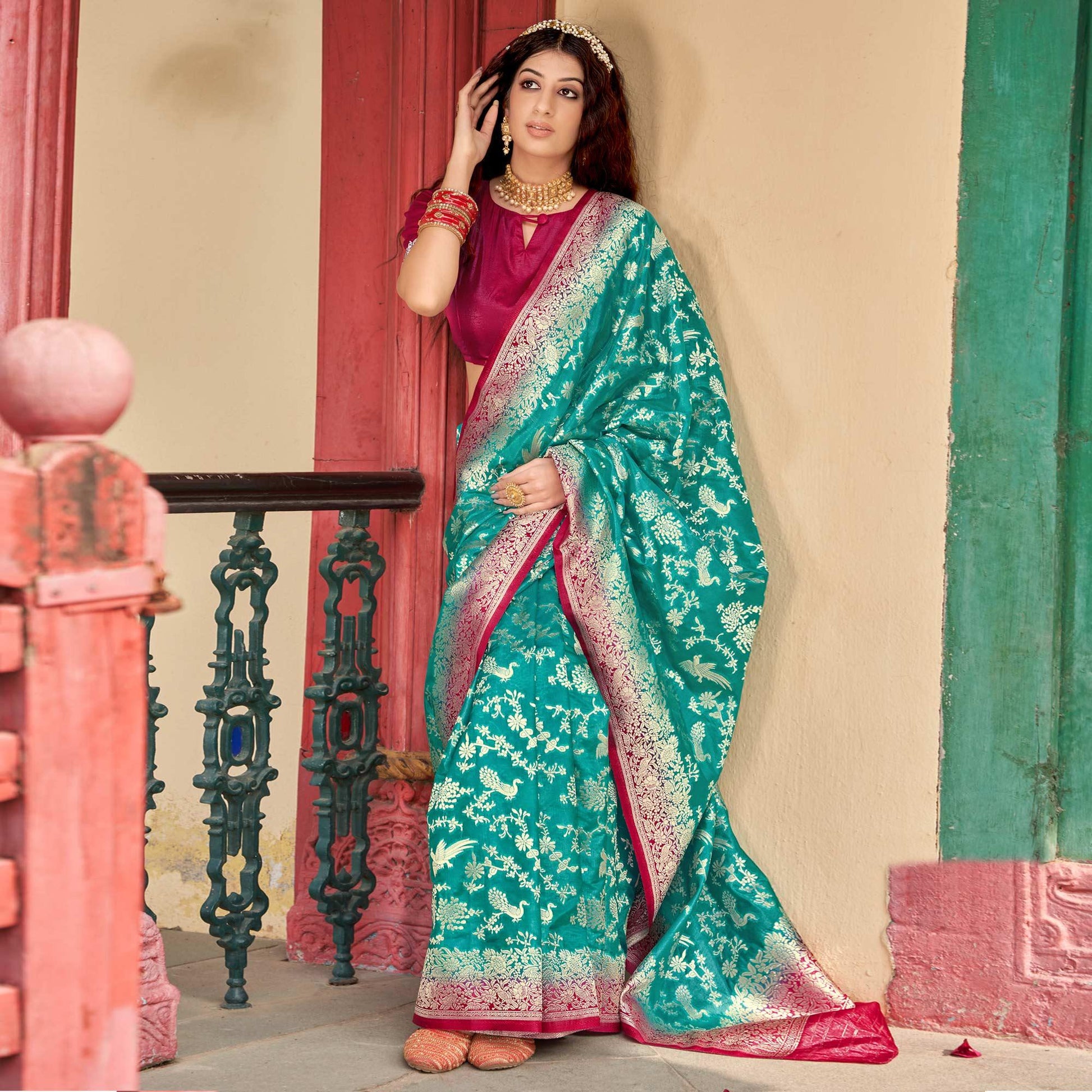 green-partywear-foil-printed-silk-organza-saree-136972