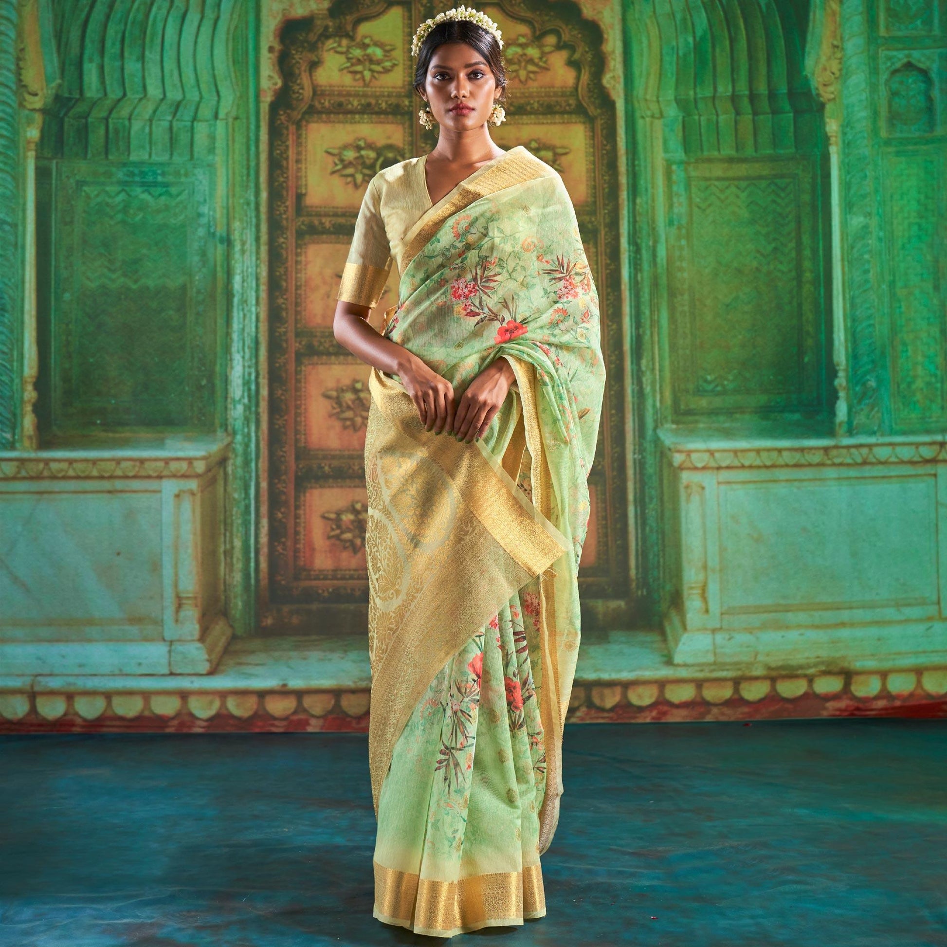 green-partywear-wear-digital-floral-taspa-linen-silk-saree-127299