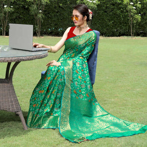 green-patola-printed-with-woven-border-banarasi-silk-saree