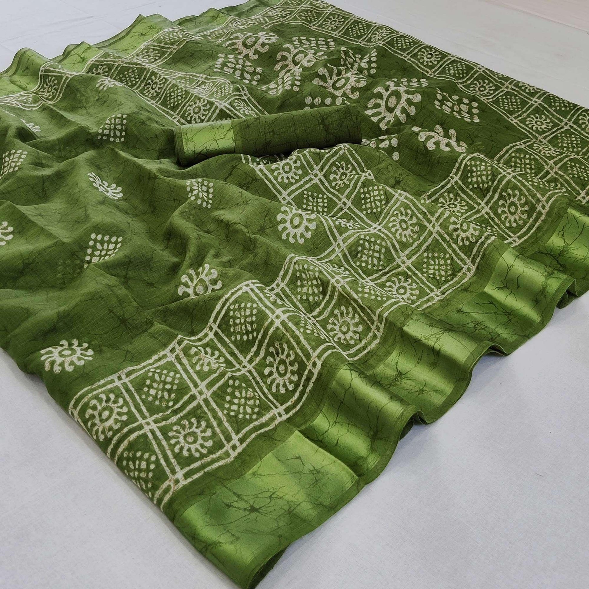 green-printed-linen-saree-143406