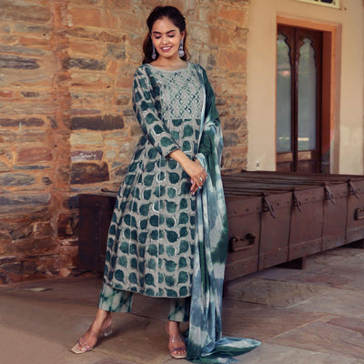 green-printed-with-gota-patti-work-muslin-anarkali-suit