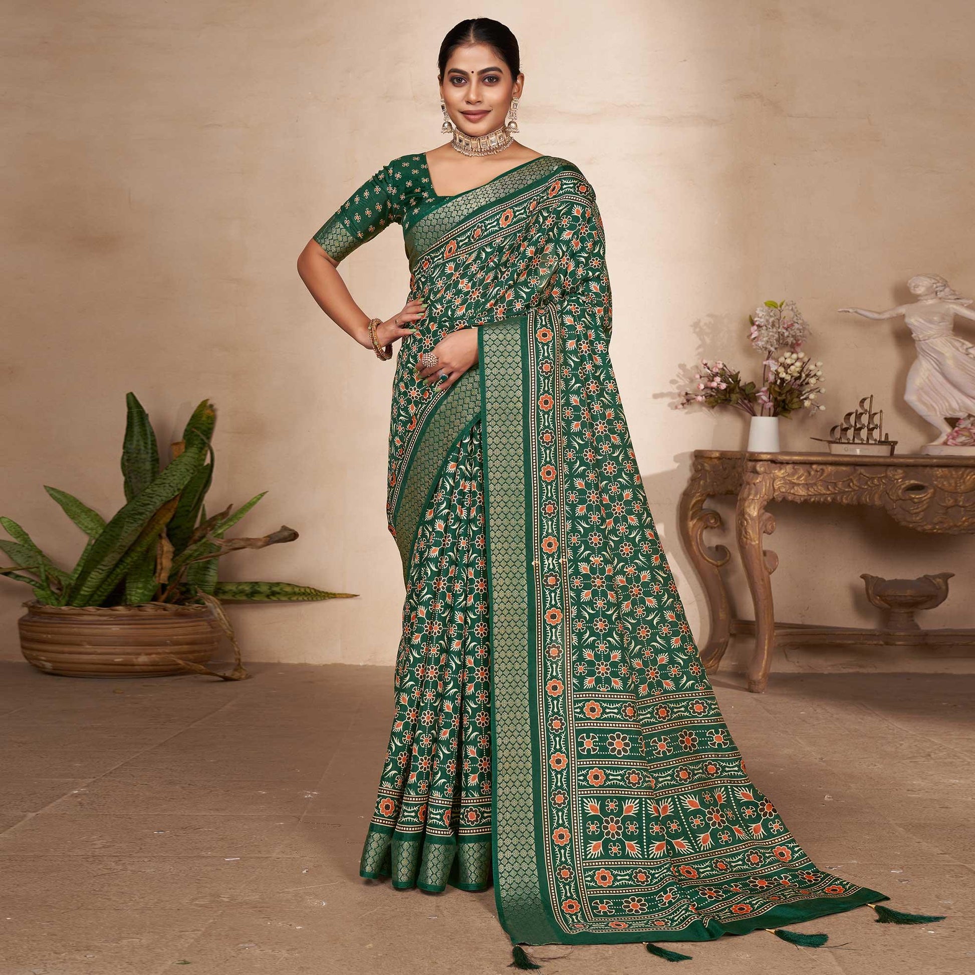 green-printed-woven-dola-silk-saree-with-tassels