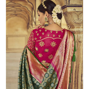 green-wedding-wear-resham-with-embellished-silk-kanjivaram-saree-139245