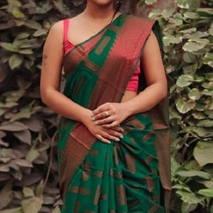 green-woven-art-silk-saree-5