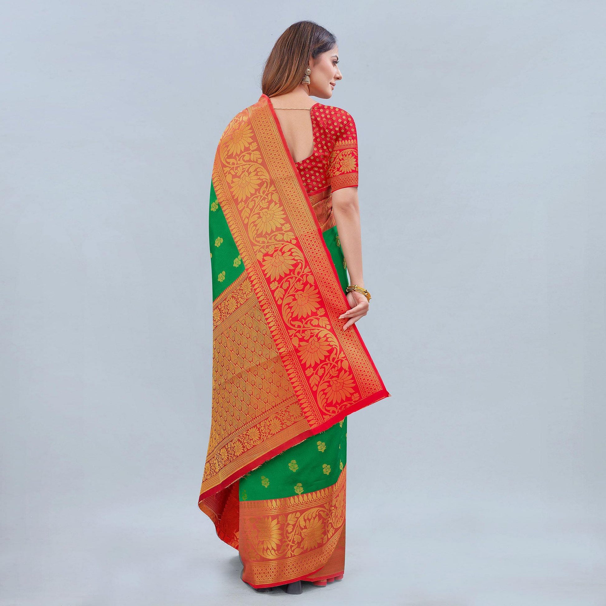 green-woven-banarasi-silk-saree-143181