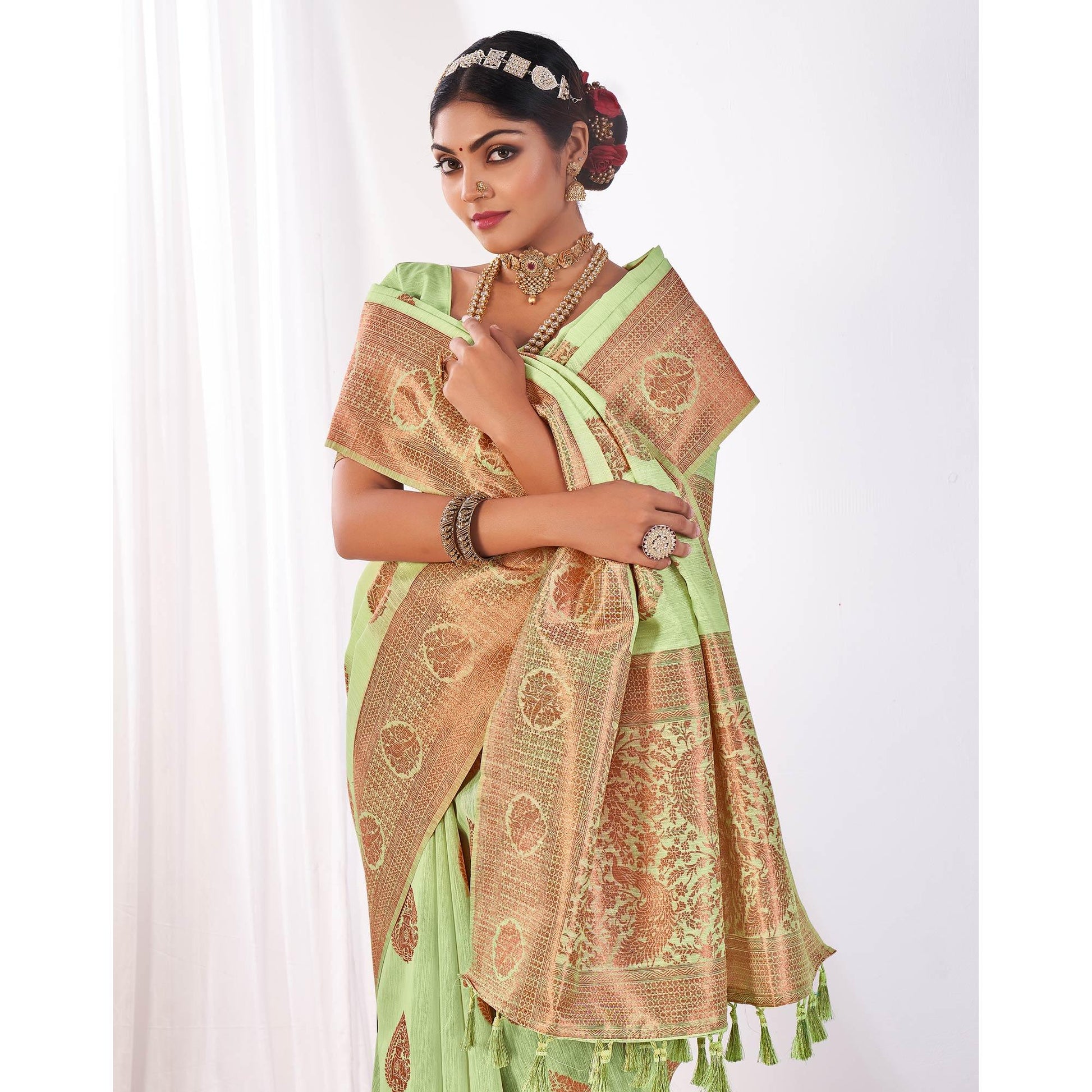 green-woven-banarasi-style-linen-saree