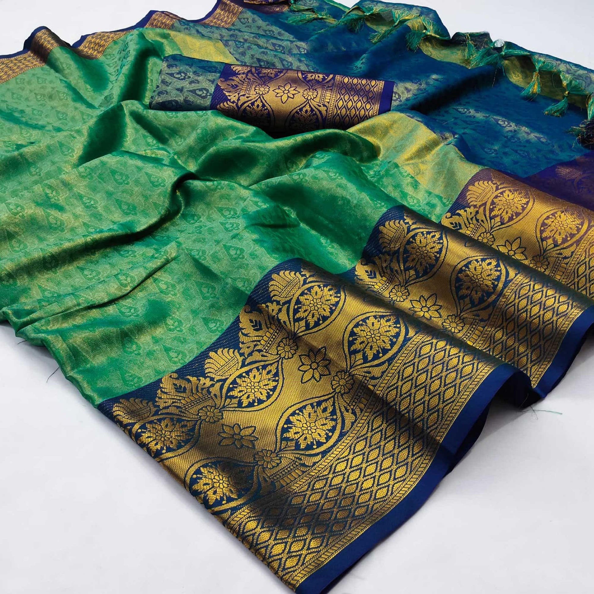 green-woven-cotton-silk-saree-143013