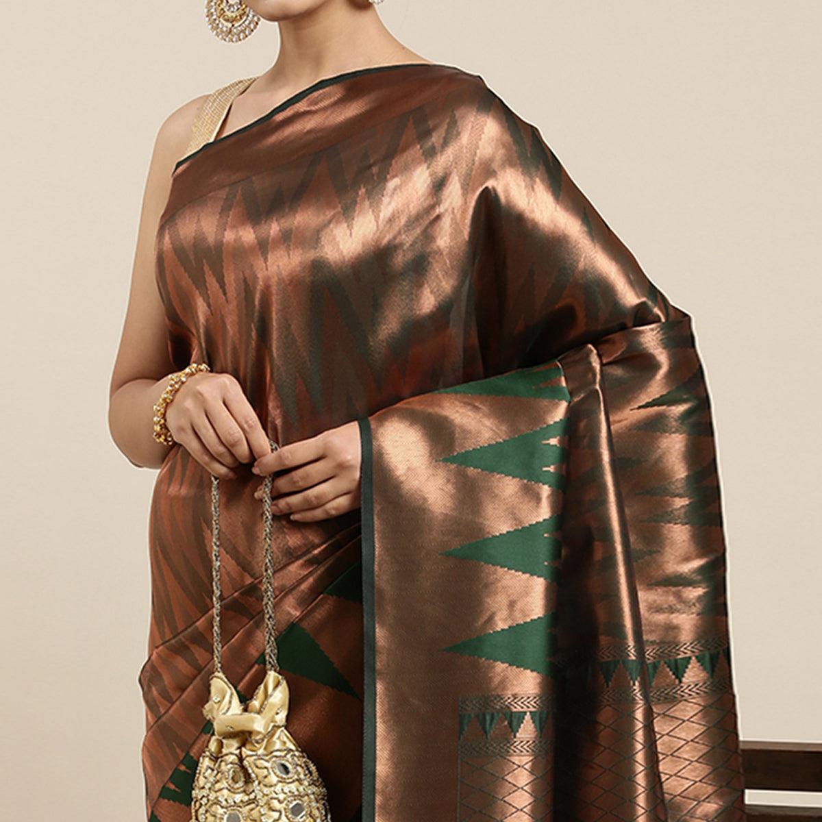 green-woven-kanjivaram-silk-saree-with-tassels