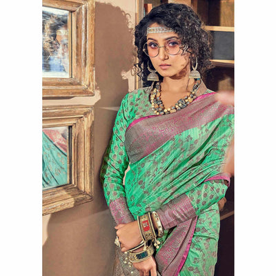 green-woven-pure-silk-saree-with-tassels-144079