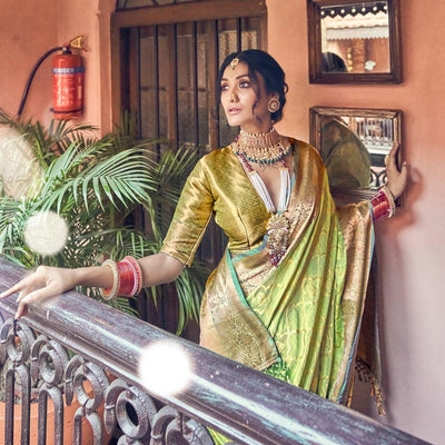 green-woven-pure-silk-saree-with-tassels-144068