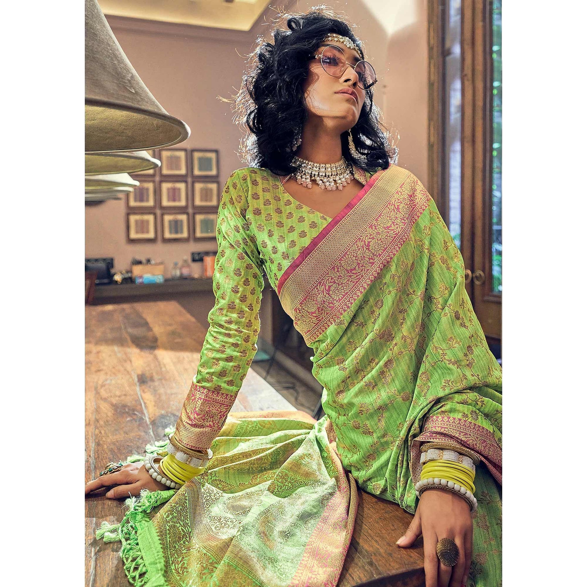 green-woven-pure-silk-saree-with-tassels-144083