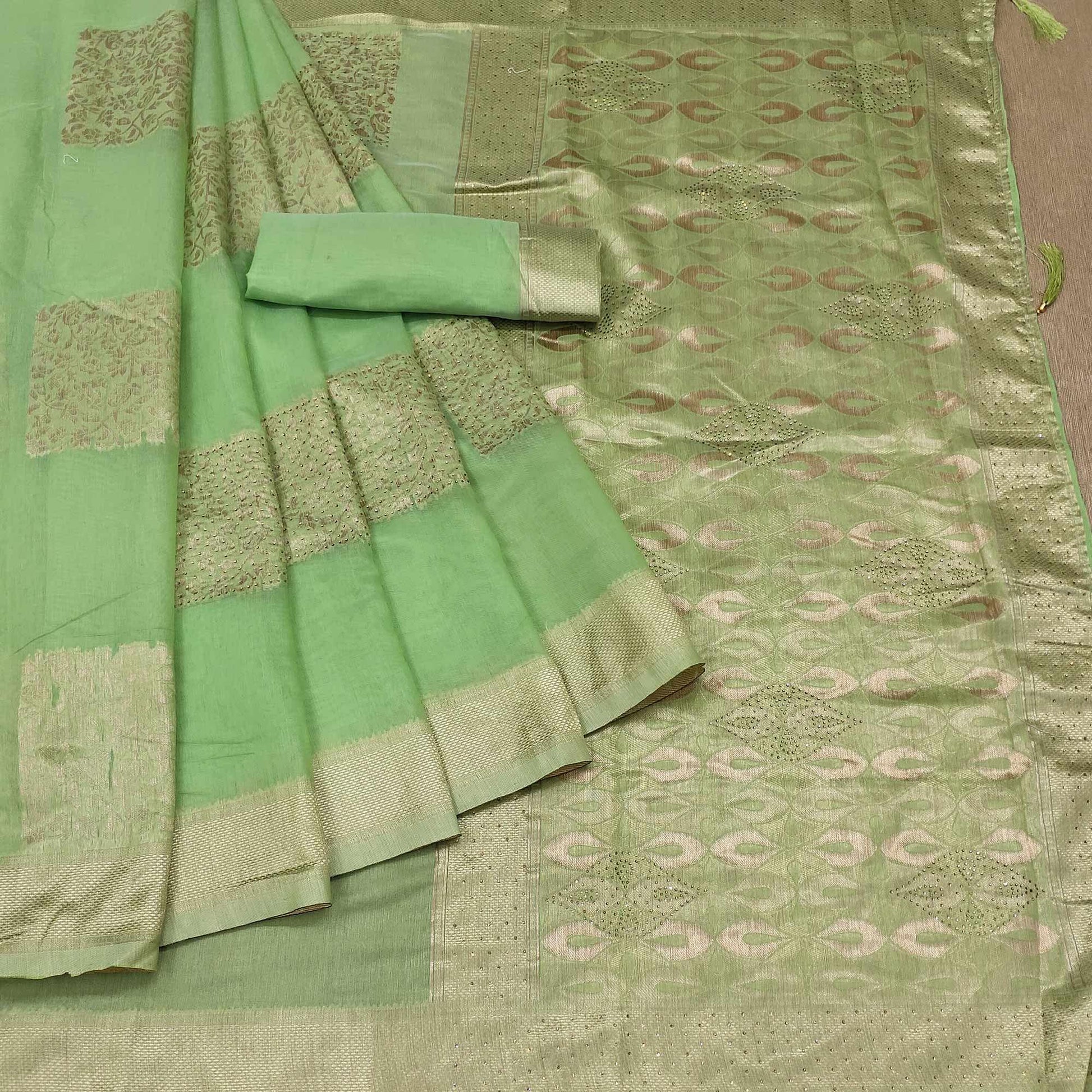 green-woven-with-embellished-pure-cotton-saree