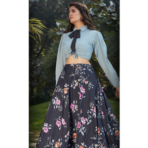 staring-grey-black-colored-casual-wear-printed-western-crop-top-skirt-set-86601