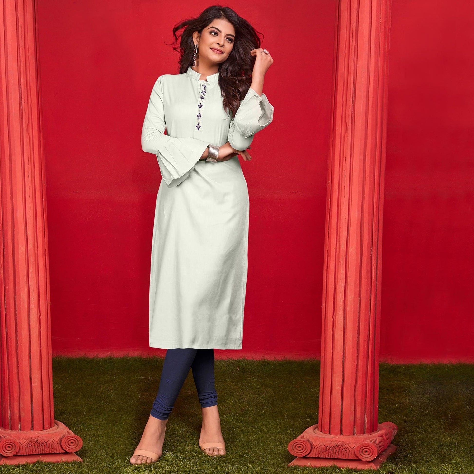 grey-casual-wear-embroidered-jam-cotton-kurti-138437