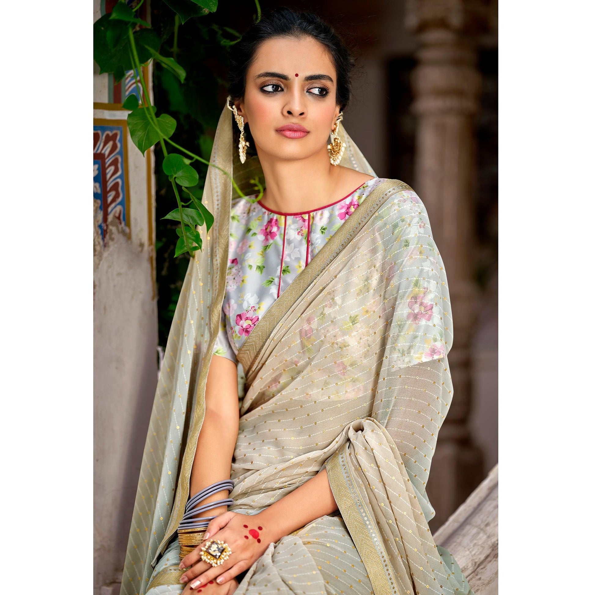 grey-casual-wear-foil-printed-georgette-saree-120896