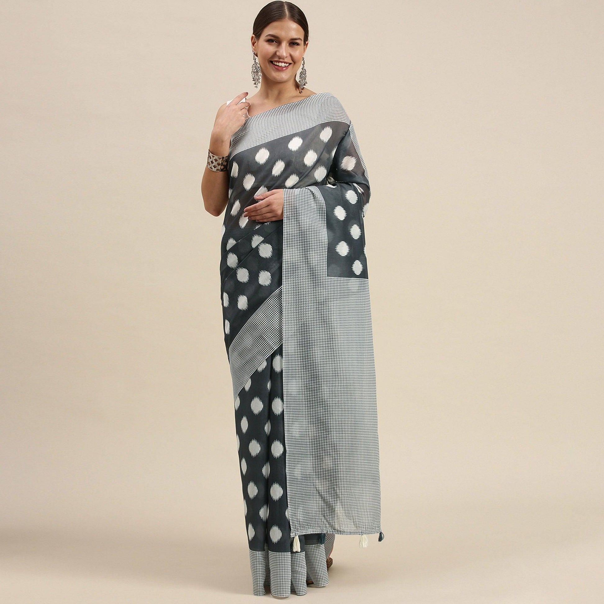 grey-casual-wear-printed-cotton-blend-saree-with-tassels-139496