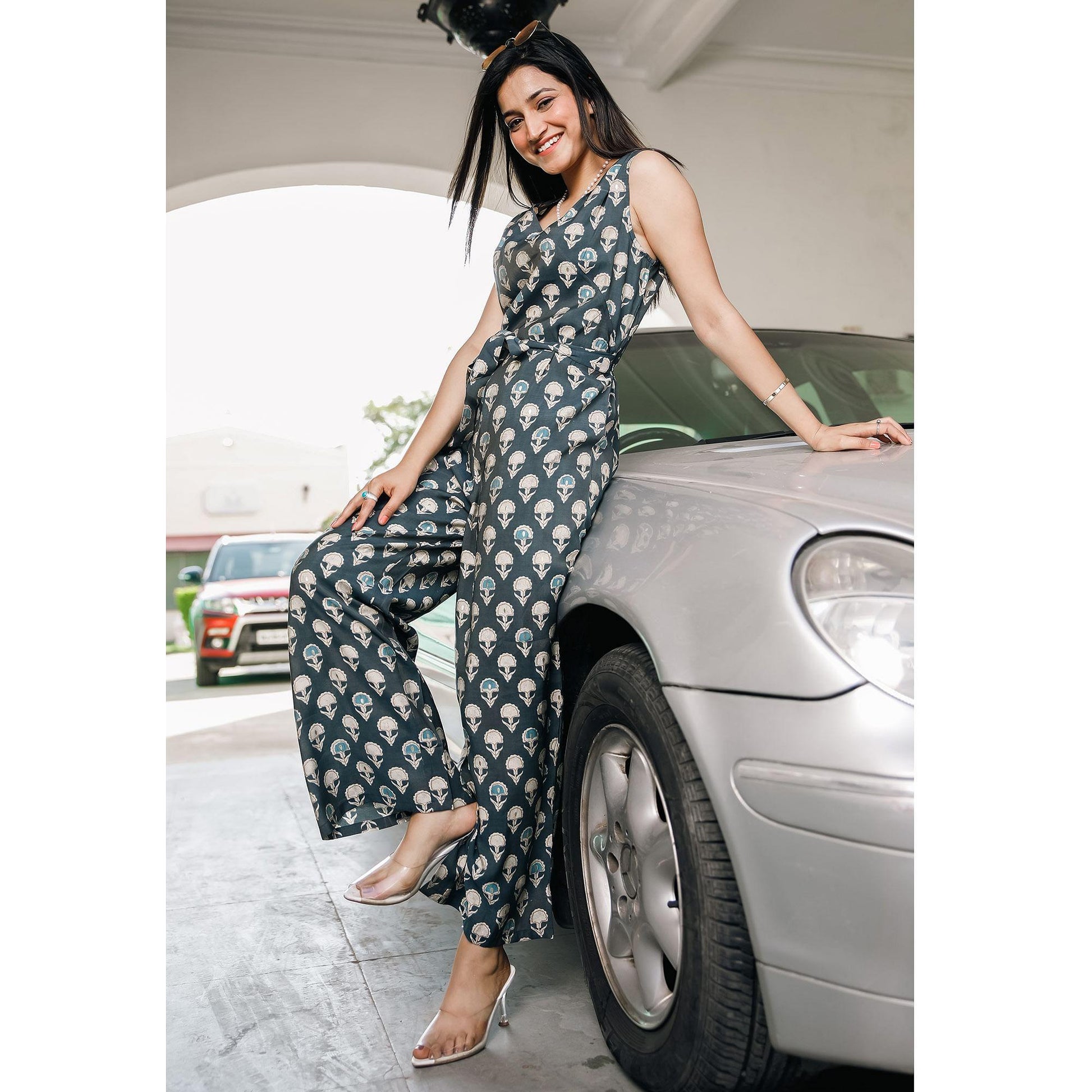 grey-casual-wear-printed-cotton-jumpsuit